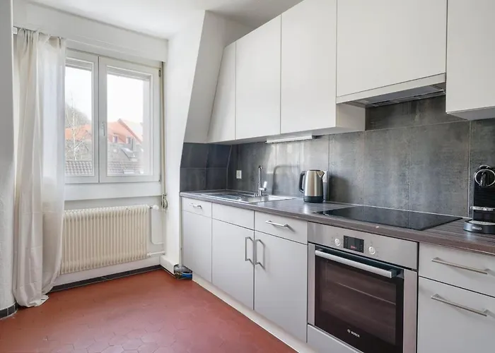 Azure - Free Parking * Zurigo